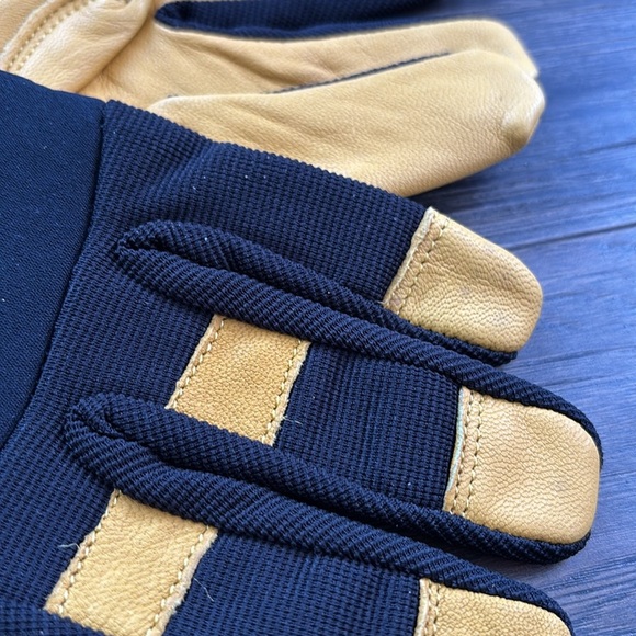 Wells Lamont HydraHyde heavy duty goat skin palm,water resistant leather gloves - Picture 4 of 8